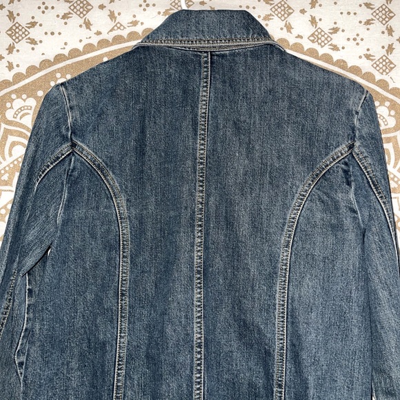 ✨HP✨ JEAN JACKET LADIES BUTTON-UP WITH POCKETS BY “VALERIE STEVENS”, SIZE SMALL - Picture 4 of 8
